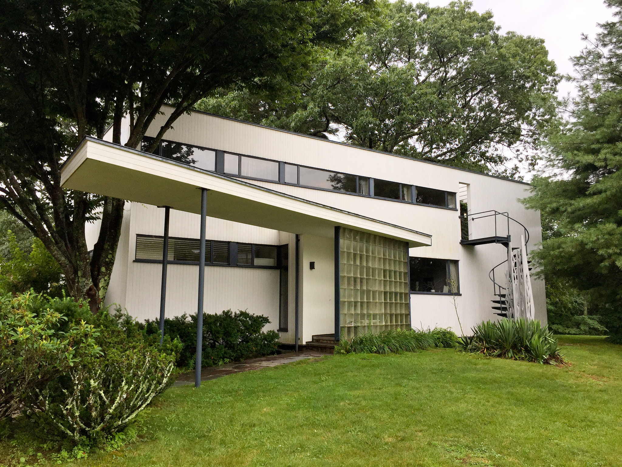 Anglet cin  archi Bauhaus 